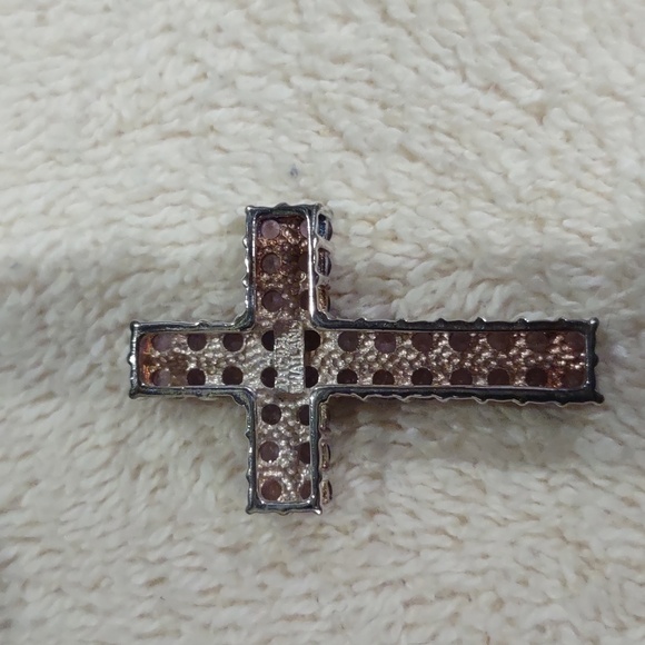 Amethyst Purple Gemstone Cross Pendant Set In Sterling Silver - Picture 4 of 7